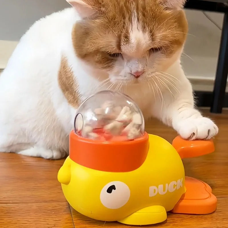 TRAINING PET FEEDER LITTLE YELLOW DUCK LEAKING DEVICE